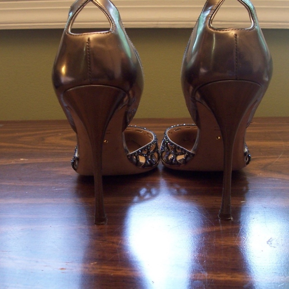 Sergio Rossi Gold Stiletto Rhinestone Embellished pumps, 10 - Picture 4 of 5